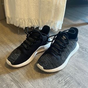 Black Adidas Sneakers Size 4.5